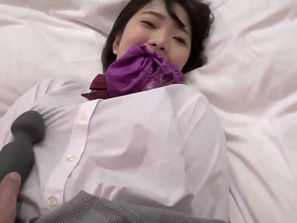 JAV Queen Rei Chinatsu Seduces Satori Fujinami in Omotetoura