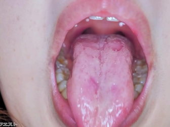 Japanese Enchantress Akiho's Luscious Big Tits Blowjob Skill
