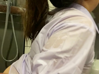 Sexy JAV Actress Melts Hearts with Teasing and Creampie Play