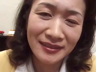 Sexy Japanese Housewife's Boom Lusciousness